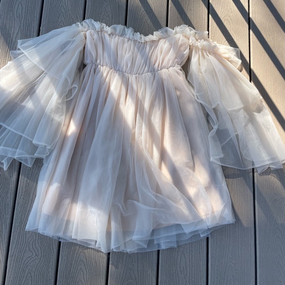 Peach flowy mesh babydoll dress with ruffles - Picture 2 of 9